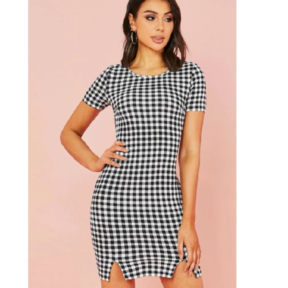 NWOT SHEIN Short Sleeve M-Slit Hem Buffalo Plaid Dress